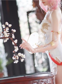 2023-1-21 Messie Huang - Yae Sakura Chinese dress(9)